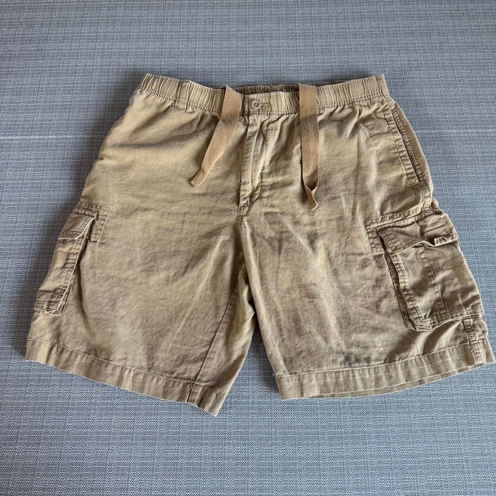 Roundtree & Yorke Cargo shorts tan mens size 38 W